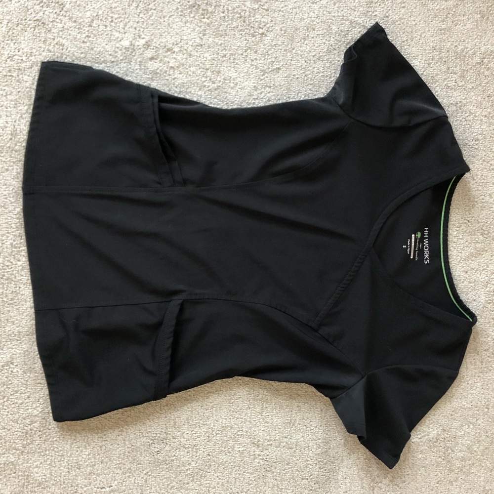 Healing Hands Scrubs Set Black Top Small. Bottoms Medium.